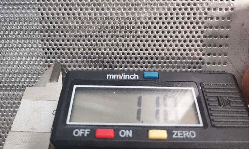 微孔鐵板沖孔網(wǎng)產(chǎn)品展示