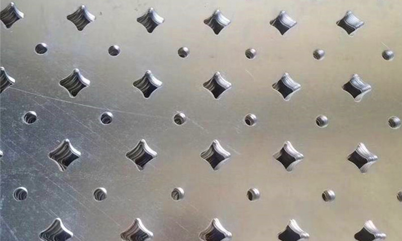 帶孔鍍鋅鐵皮產(chǎn)品展示